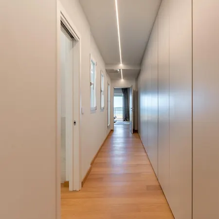 Dimora Mareblu 6, Emma *