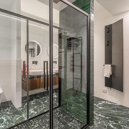 Dimora Mareblu 6, Emma *